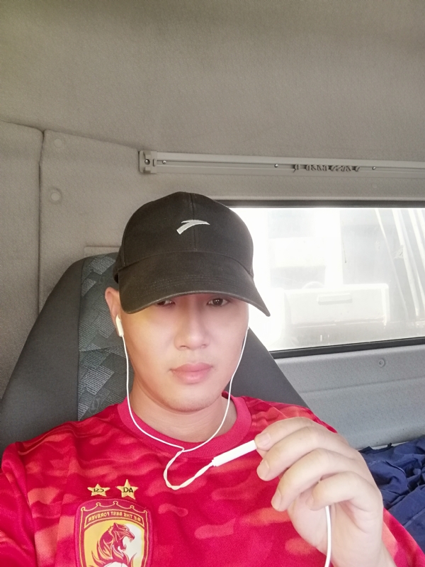 B大叔的第二张照片--芜湖相亲服务中心