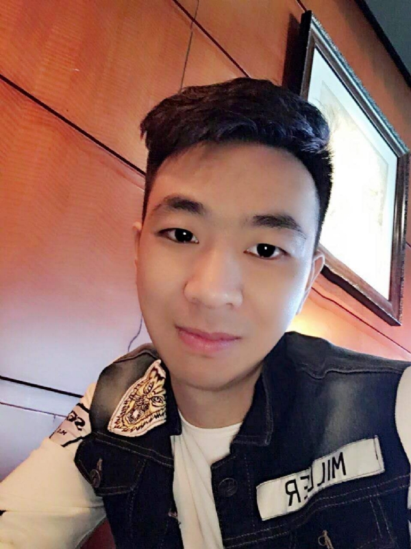 滞后的微笑的第三张照片--芜湖相亲服务中心