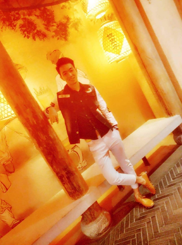 滞后的微笑的第四张照片--芜湖相亲服务中心