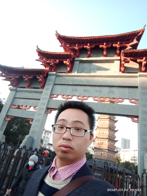 碧血丹心的第一张照片--芜湖相亲服务中心