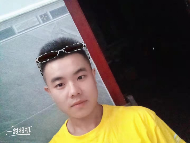 建国90周年的学渣的第一张照片--芜湖相亲服务中心