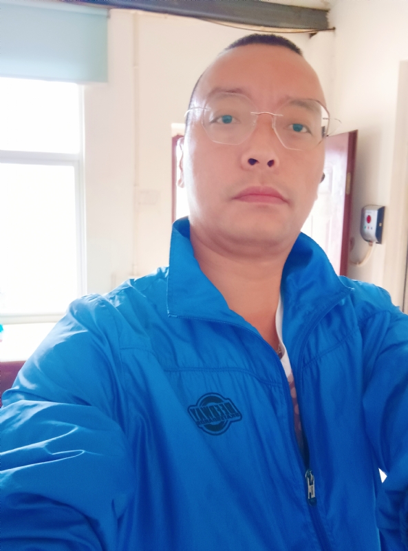 通海混混的第一张照片--芜湖相亲服务中心