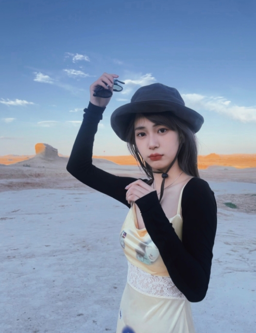 英姐的第一张照片--芜湖相亲服务中心