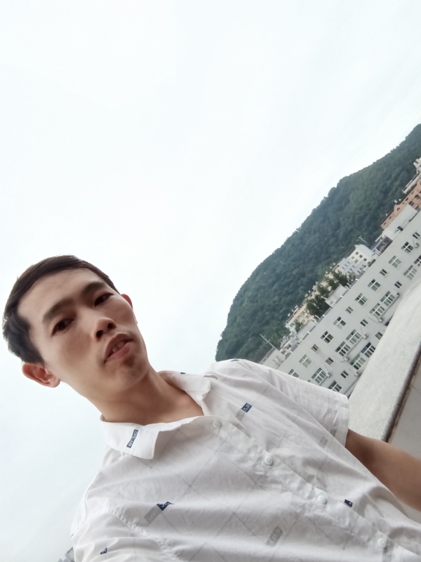 会飞的鱼的第一张照片--芜湖相亲服务中心