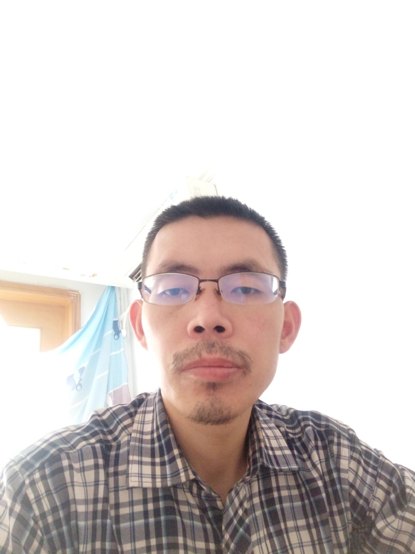 芳华的第一张照片--芜湖相亲服务中心