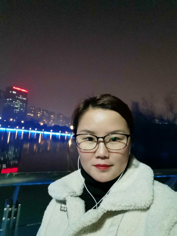 小英的第一张照片--芜湖相亲服务中心