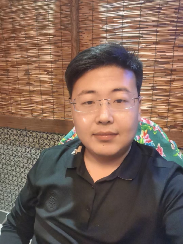 刘先生的第一张照片--芜湖相亲服务中心