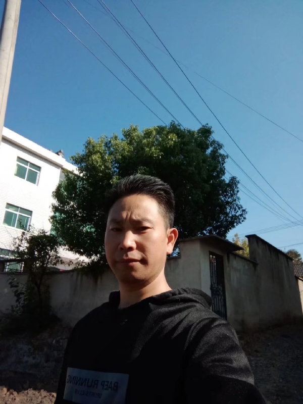 寻缘中的第二张照片--芜湖相亲服务中心