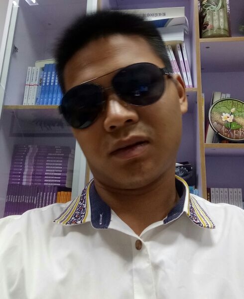 狼行天下的第一张照片--芜湖相亲服务中心