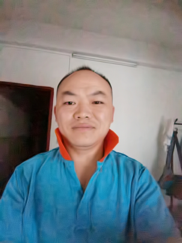 与子携老的第四张照片--芜湖相亲服务中心