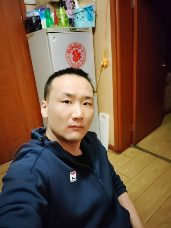 子昂的第一张照片--芜湖相亲服务中心