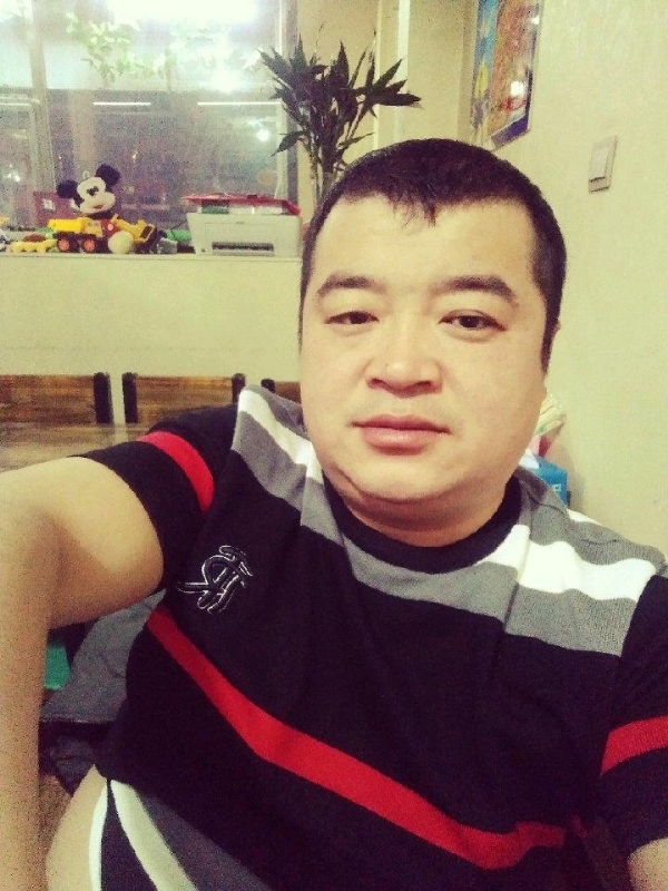 老实人的第一张照片--芜湖相亲服务中心