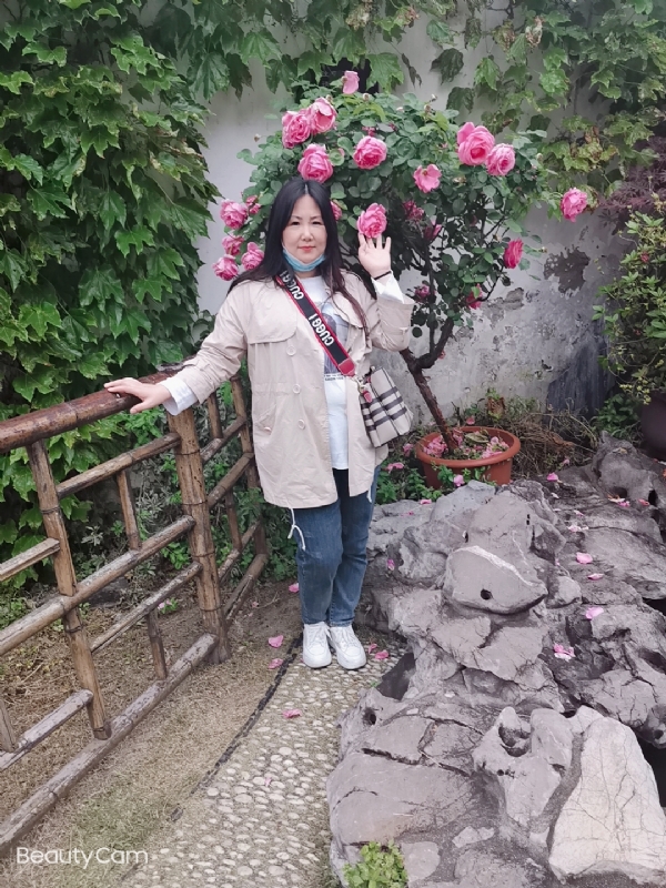 乖乖一女的第三张照片--芜湖相亲服务中心