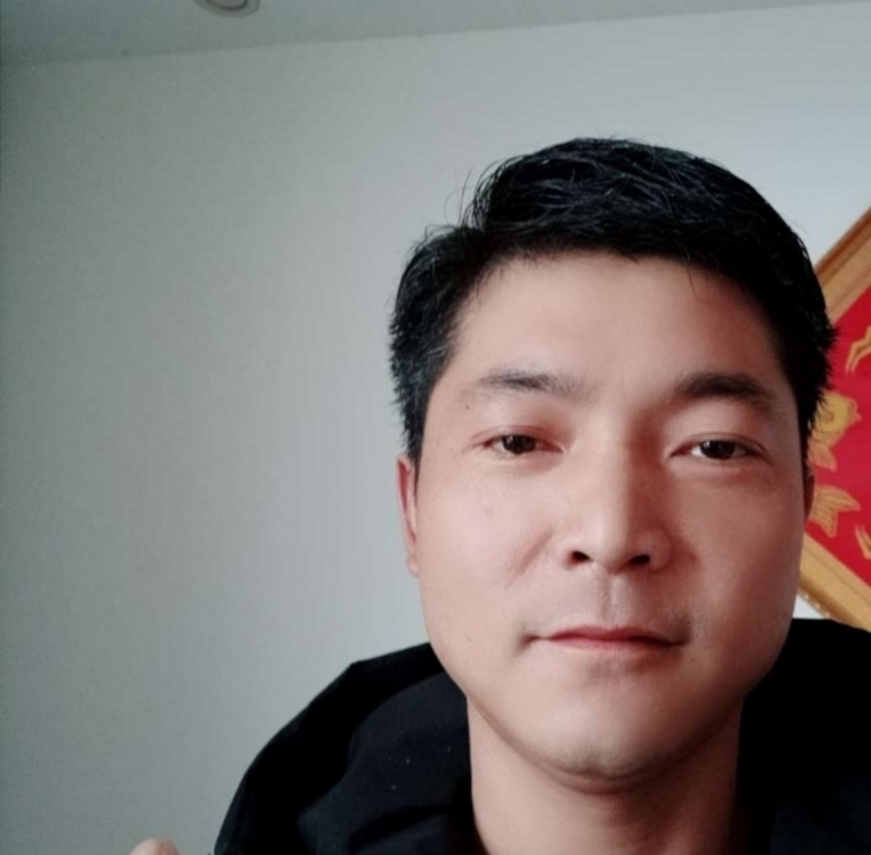 郝运的第一张照片--芜湖相亲服务中心