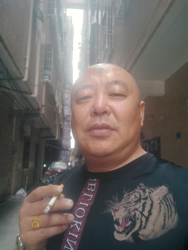 人在TA乡的第一张照片--芜湖相亲服务中心