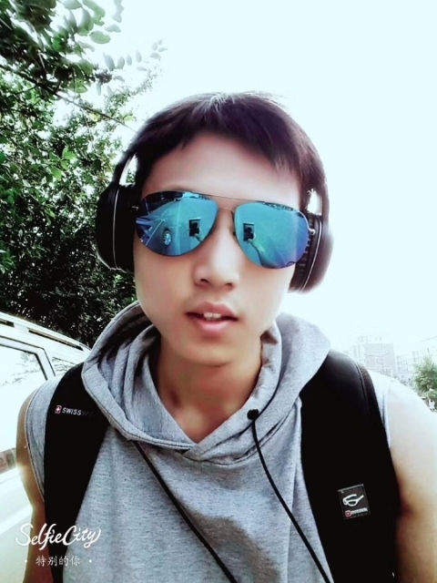 失意的人的第一张照片--芜湖相亲服务中心