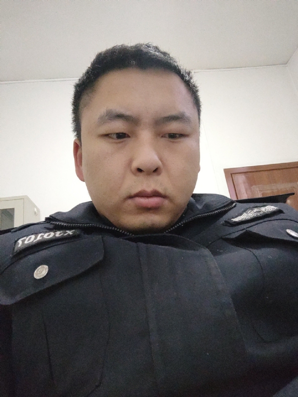 好纠结的第二张照片--芜湖相亲服务中心