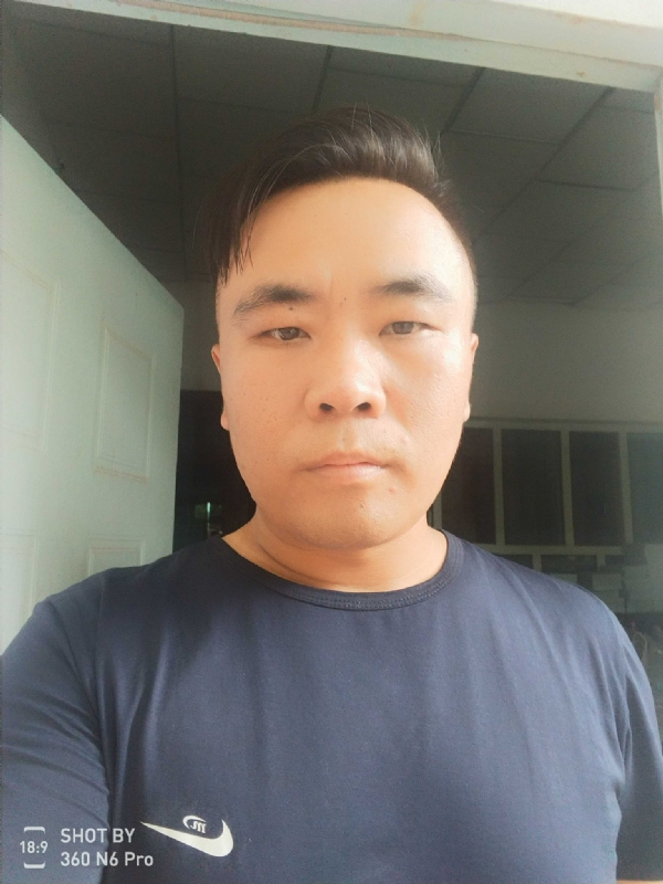 云的第一张照片--芜湖相亲服务中心