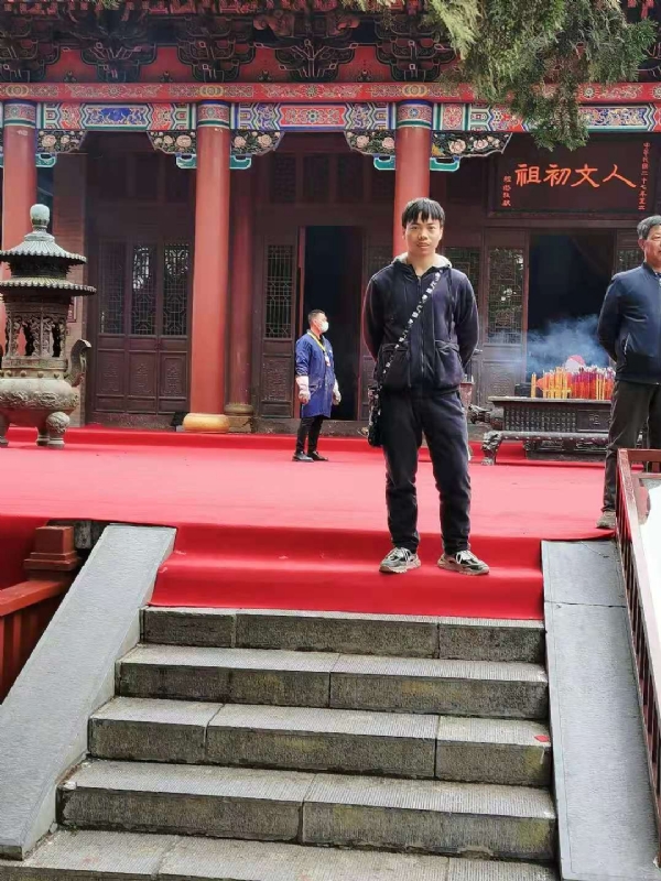 单身的小草的第三张照片--芜湖相亲服务中心