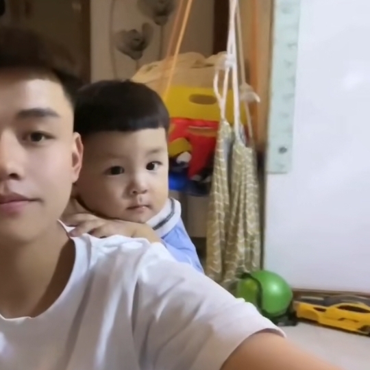 嘻嘻嘻的第一张照片--芜湖相亲服务中心