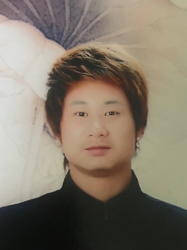 咮辛的第一张照片--芜湖相亲服务中心