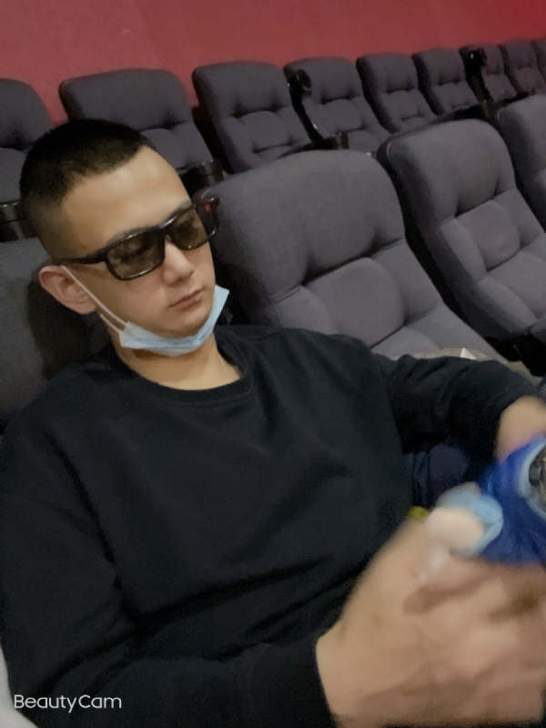 小五的第三张照片--芜湖相亲服务中心