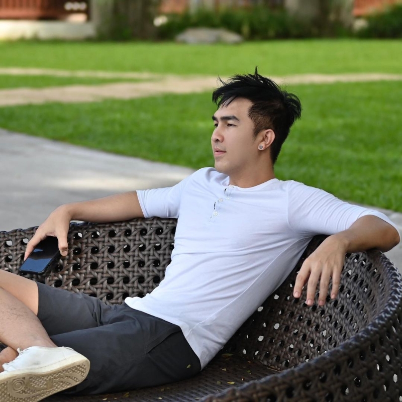 老曾的第一张照片--芜湖相亲服务中心