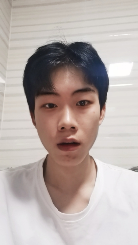 嘿的第一张照片--芜湖相亲服务中心