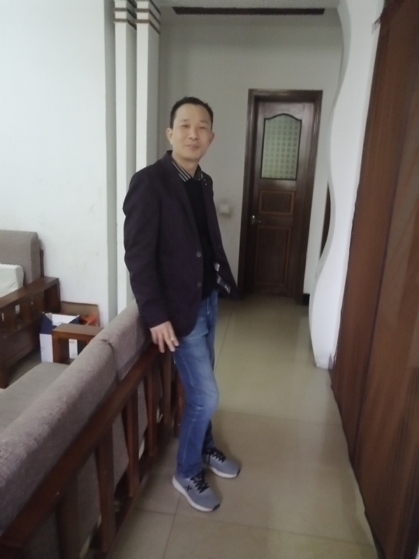 相亲相爱的第一张照片--芜湖相亲服务中心