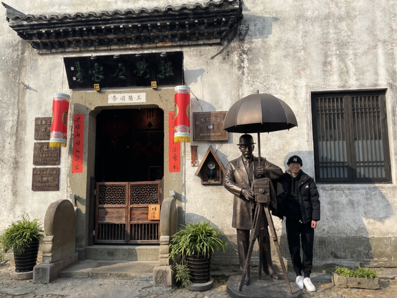 喝可乐的猫的第一张照片--芜湖相亲服务中心