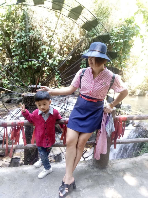 张敏娟的第二张照片--芜湖相亲服务中心