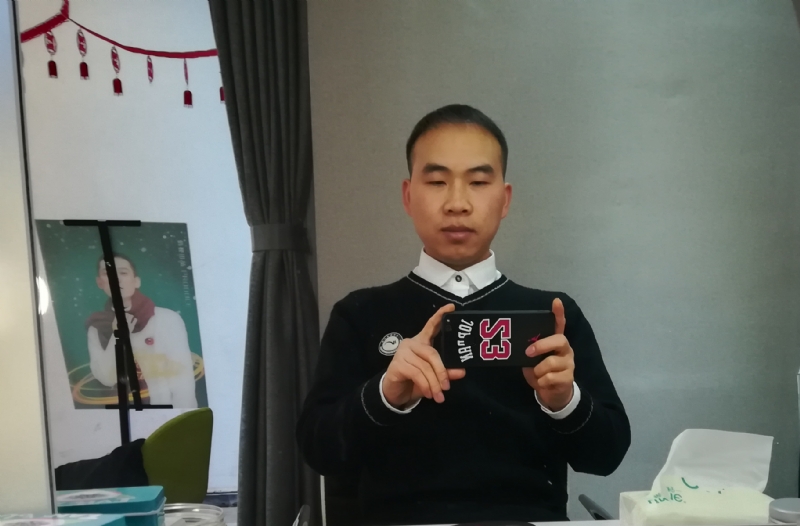 恬淡的第一张照片--芜湖相亲服务中心