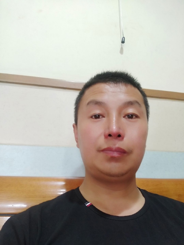 快乐的小鱼儿的第一张照片--芜湖相亲服务中心