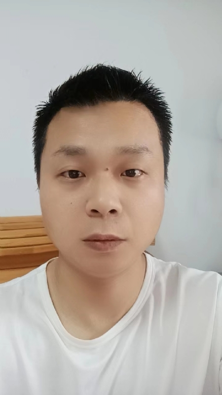 阳光的第一张照片--芜湖相亲服务中心