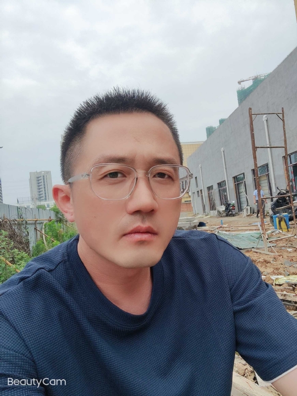 清风烈酒的第二张照片--芜湖相亲服务中心