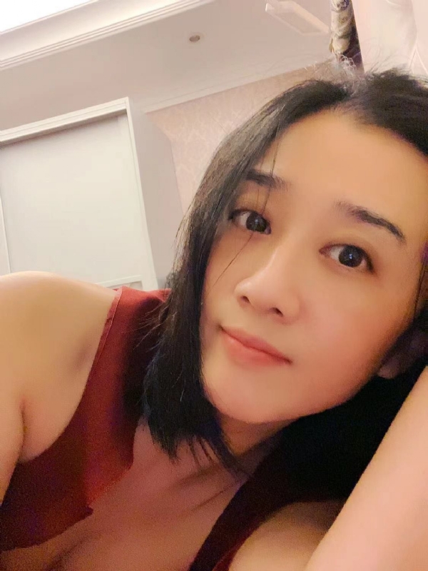 HongYu的第一张照片--芜湖相亲服务中心