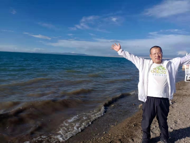 蜜蜂的第一张照片--芜湖相亲服务中心