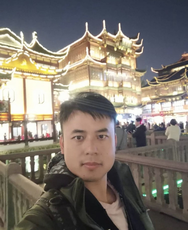 何先生he的第一张照片--芜湖相亲服务中心