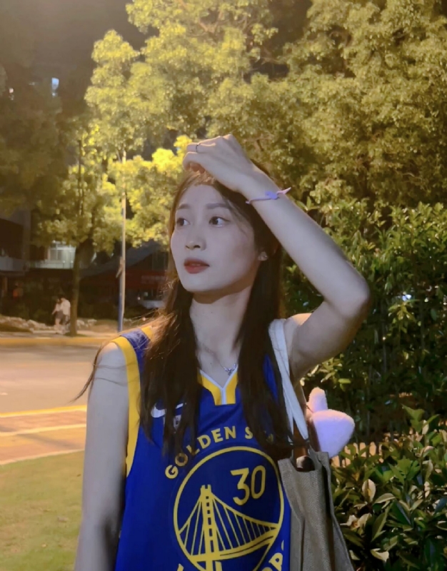 小趴菜的第三张照片--芜湖相亲服务中心