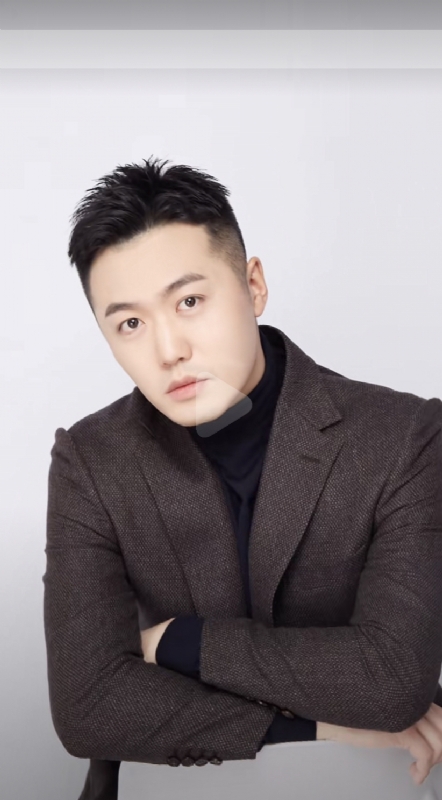 杨天枭的第一张照片--芜湖相亲服务中心