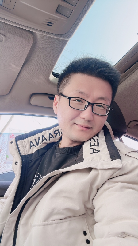 不离不弃的第二张照片--芜湖相亲服务中心