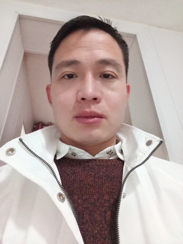 忧伤还是快乐的第一张照片--芜湖相亲服务中心