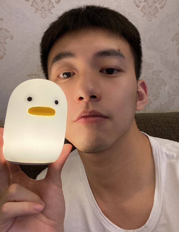 绝世大冤种的第三张照片--芜湖相亲服务中心