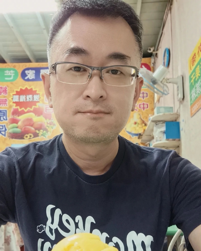 感感的第一张照片--芜湖相亲服务中心