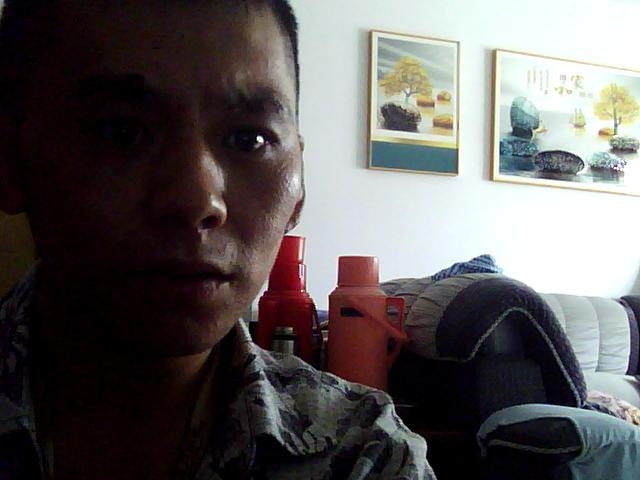 为爱而奋斗的第一张照片--芜湖相亲服务中心