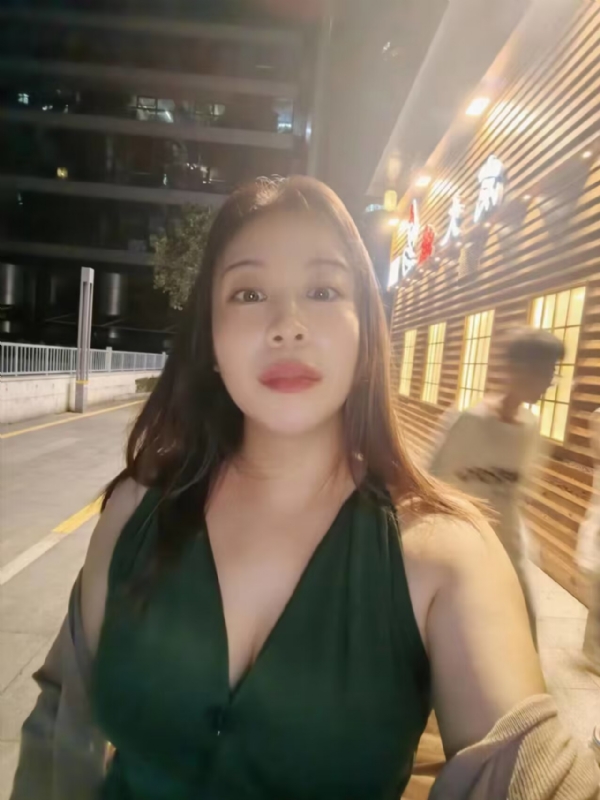 叶子青青的第四张照片--芜湖相亲服务中心