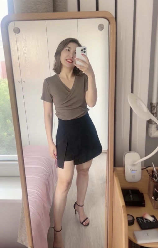 丽波的第二张照片--芜湖相亲服务中心