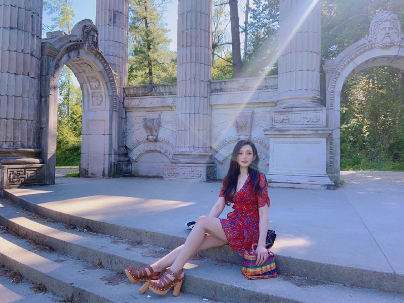 瑜瑜的第一张照片--芜湖相亲服务中心