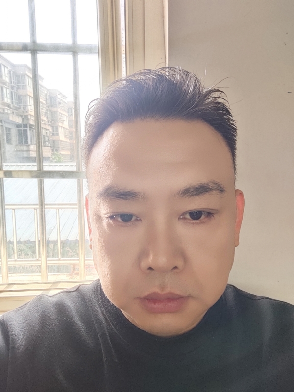 爱人先爱己的第一张照片--芜湖相亲服务中心