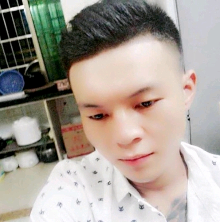 子龙的第一张照片--芜湖相亲服务中心